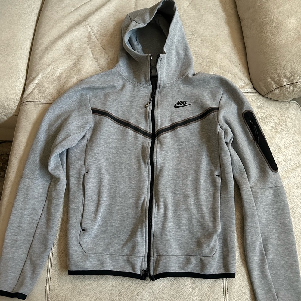 Nike Gray Full-Zip Hoodie